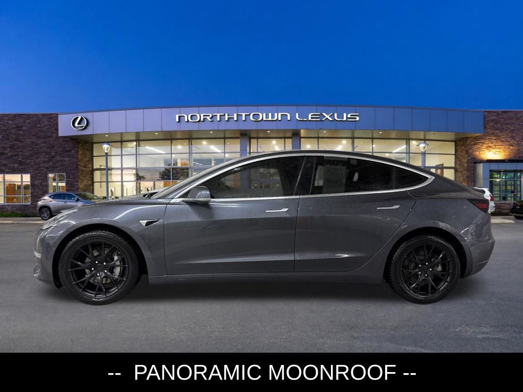 tesla model 3 2018 5YJ3E1EB5JF066206 image tesla model 3 2018 5YJ3E1EB5JF066206 image